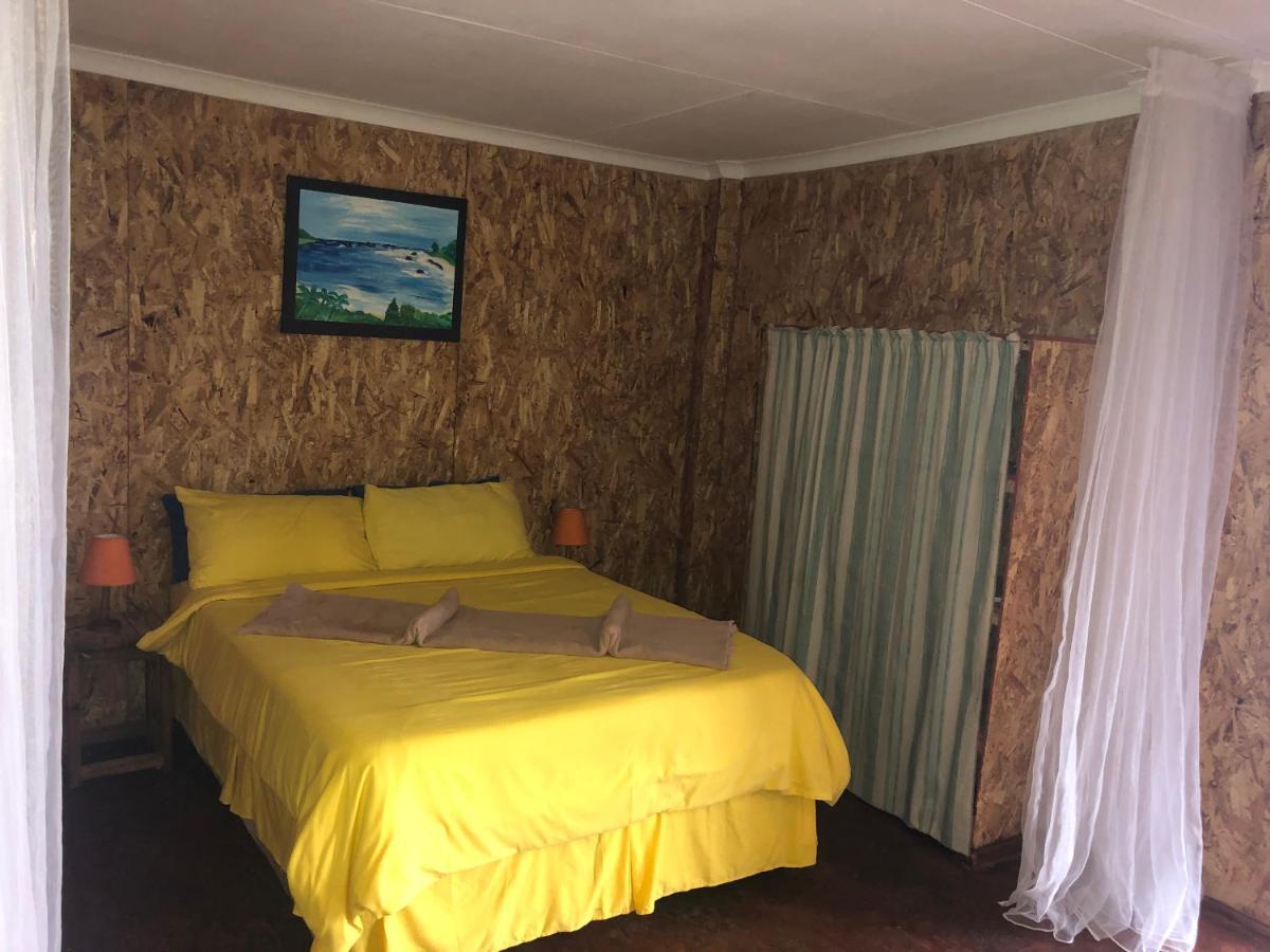 Paraiso Do Ouro Beach Front Resort Budget Accommodation Понта до Оуро Екстериор снимка